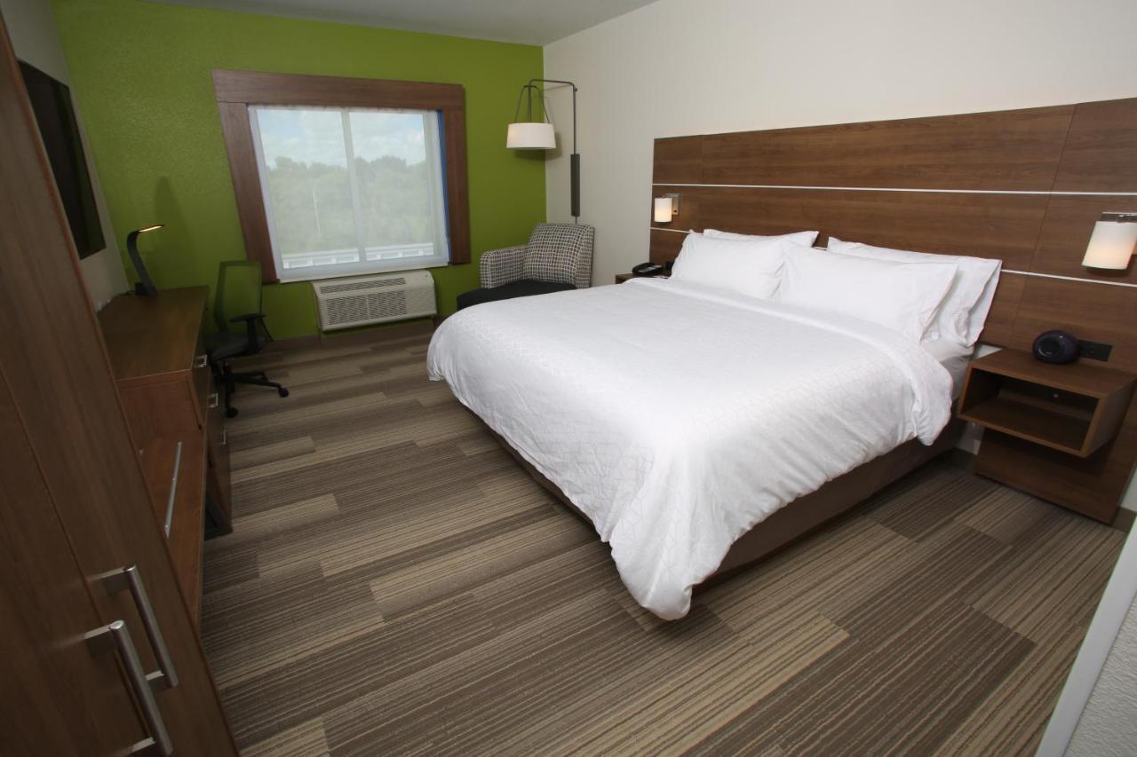 Holiday Inn Express Hotel And Suites Lincoln Airport By Ihg Luaran gambar