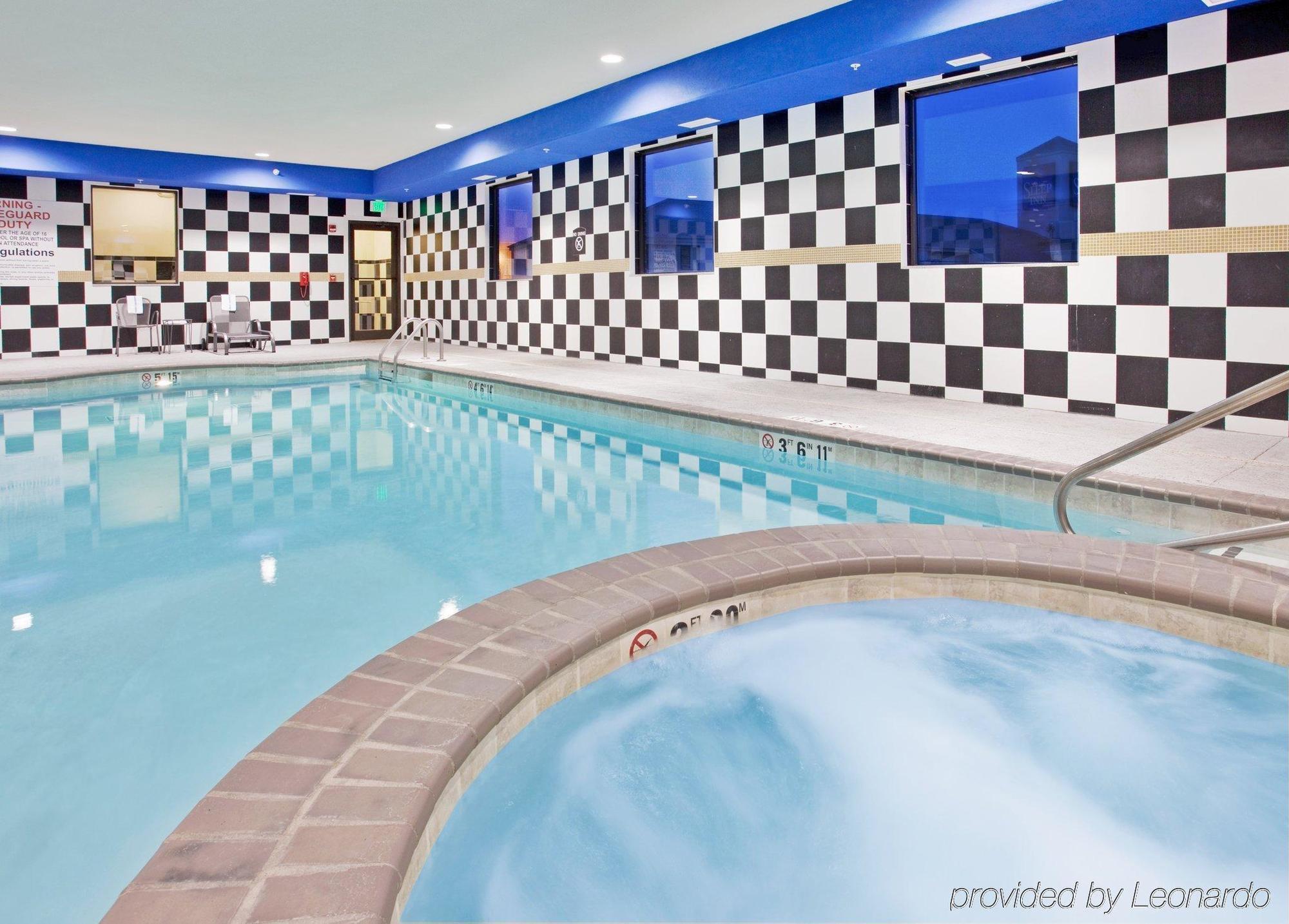 Holiday Inn Express Hotel And Suites Lincoln Airport By Ihg Luaran gambar