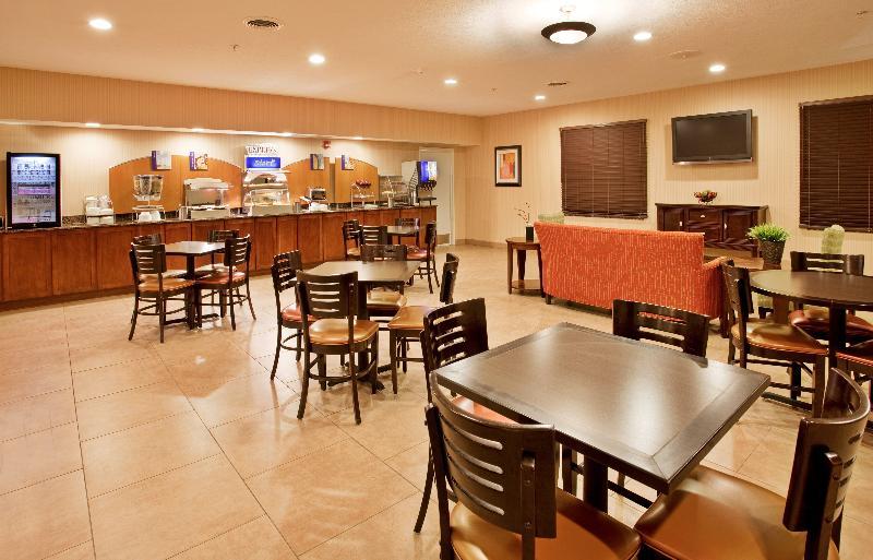 Holiday Inn Express Hotel And Suites Lincoln Airport By Ihg Luaran gambar